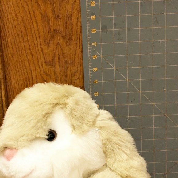 1988 Vintage Chrisha Playful Plush Easter Bunny Rabbit Big Ears 13" Super Clean! - Picture 7 of 8